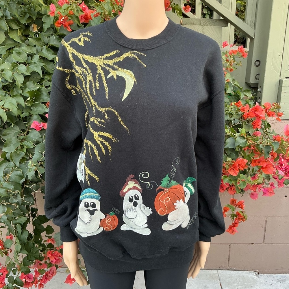 Halloween Vintage Ghost Black Sweater Size Large